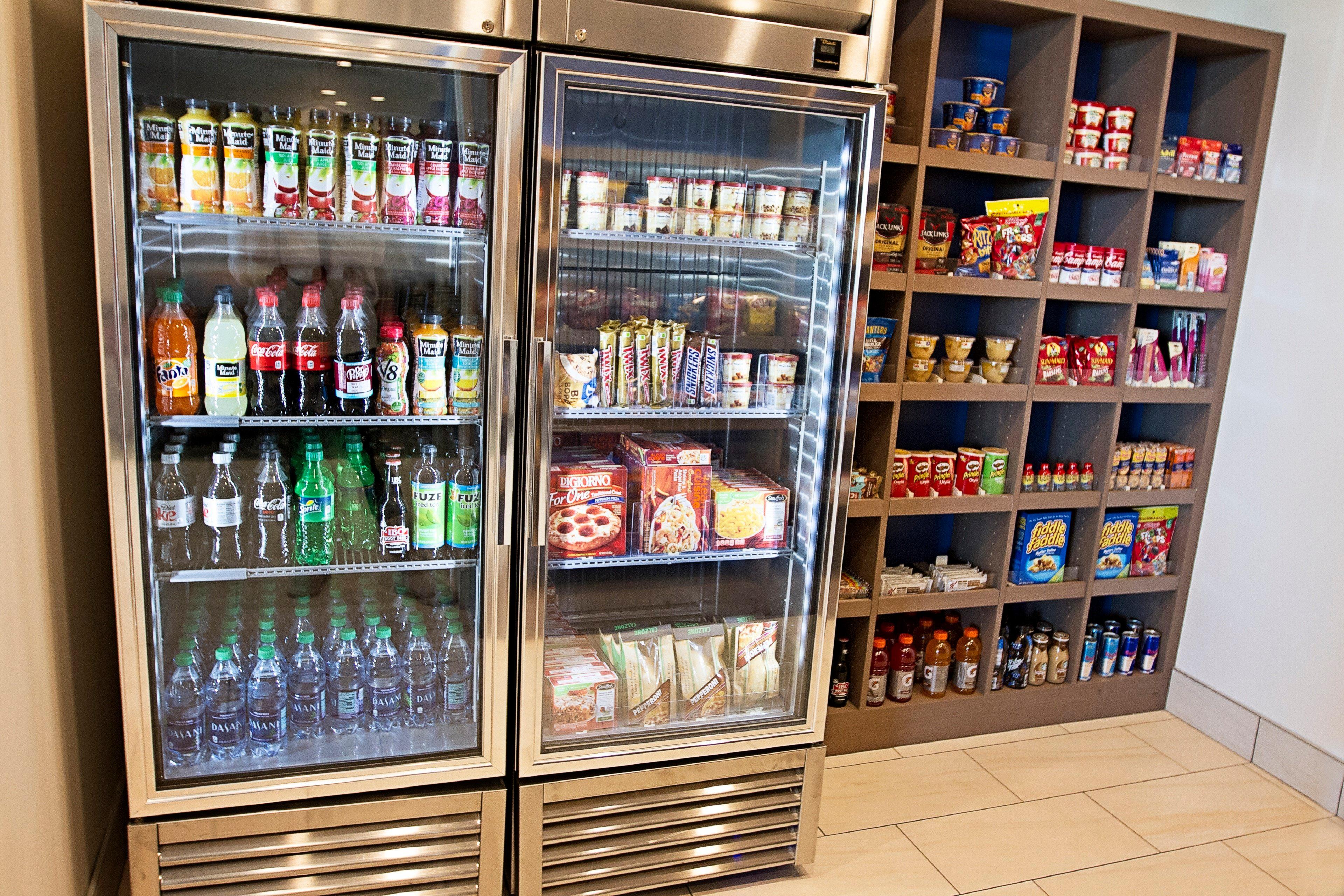 Holiday Inn Express & Suites Greenwood Mall By Ihg Εξωτερικό φωτογραφία