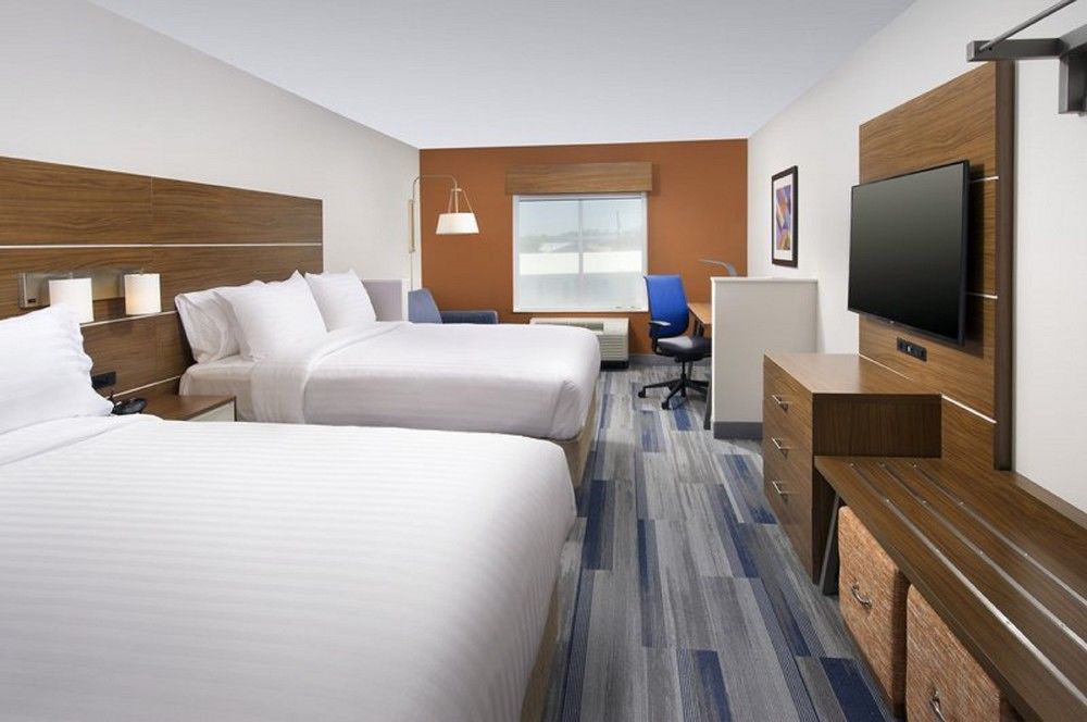 Holiday Inn Express & Suites Greenwood Mall By Ihg Εξωτερικό φωτογραφία
